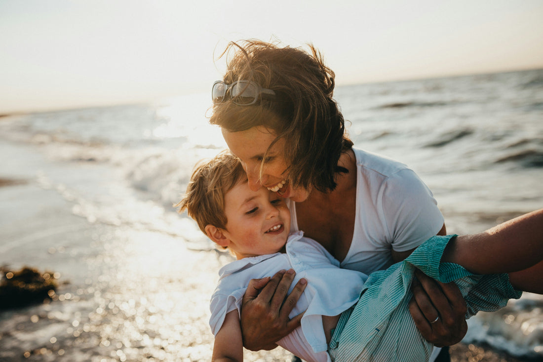 🌸 Mother's Day Gift Guide: 10 Southern-Inspired Treasures Mom Will Love