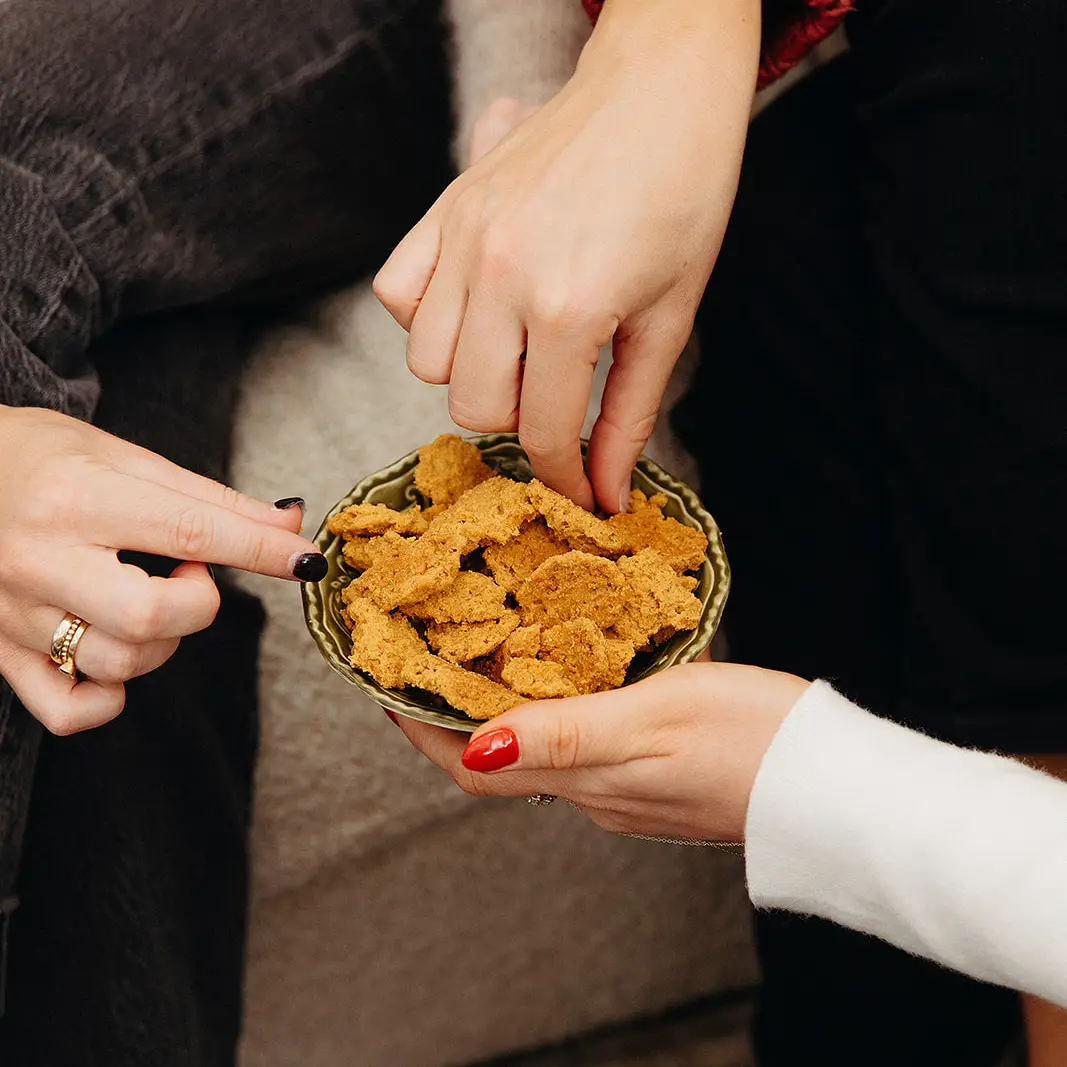 Spicy Chipotle Cheddar Cheese Crackers