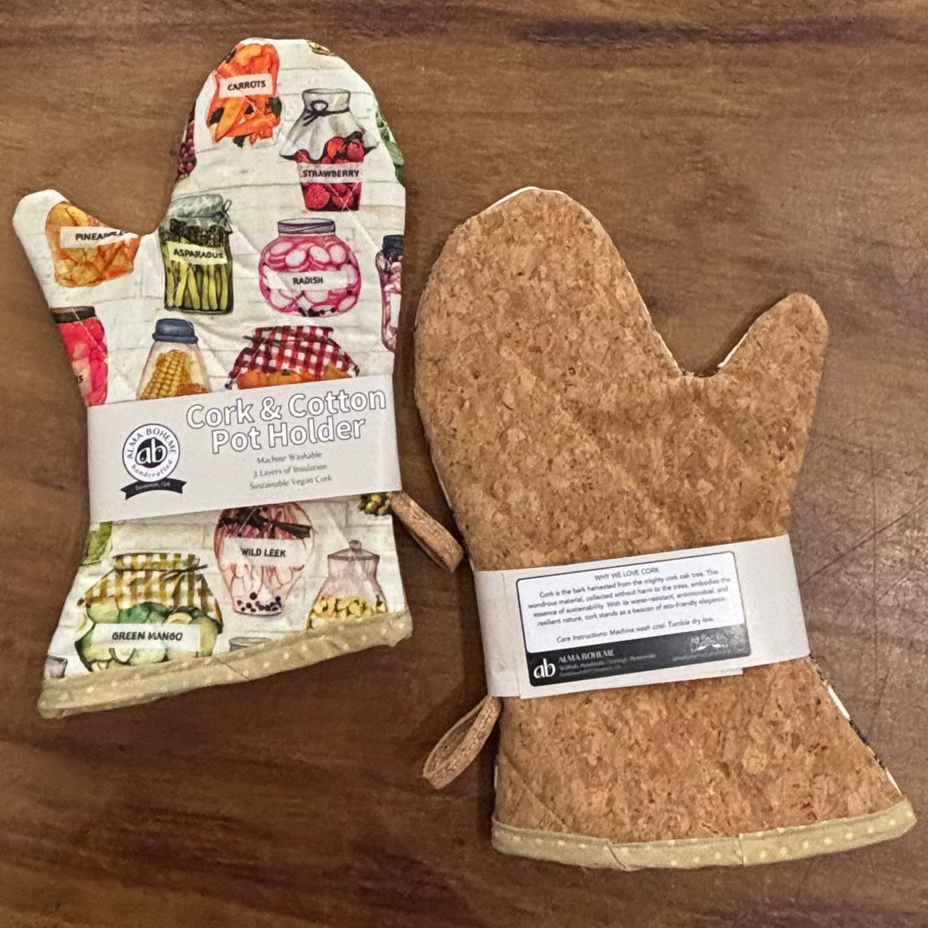 Cork and Cotton Oven Mitt