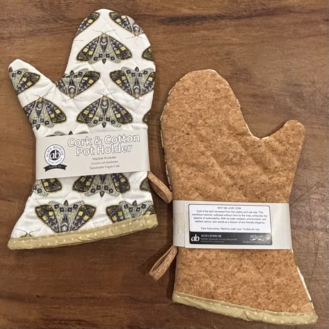Cork and Cotton Oven Mitt