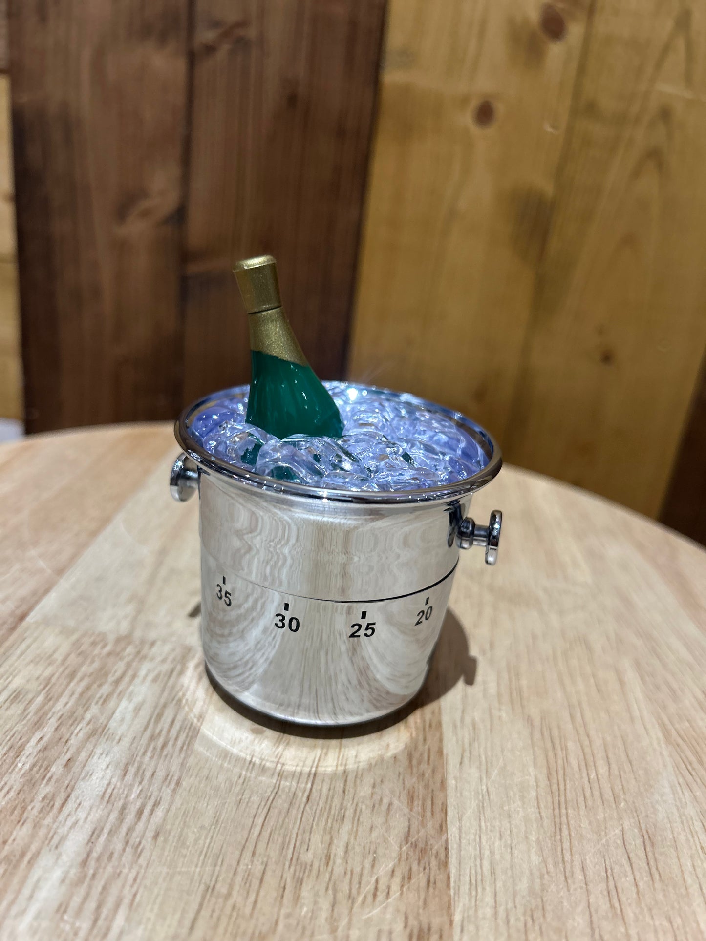 Champagne On Ice Timer