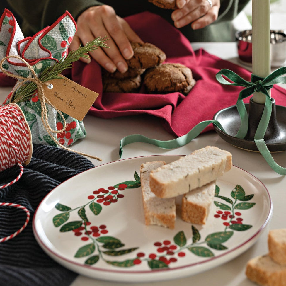 Winterberry Plate