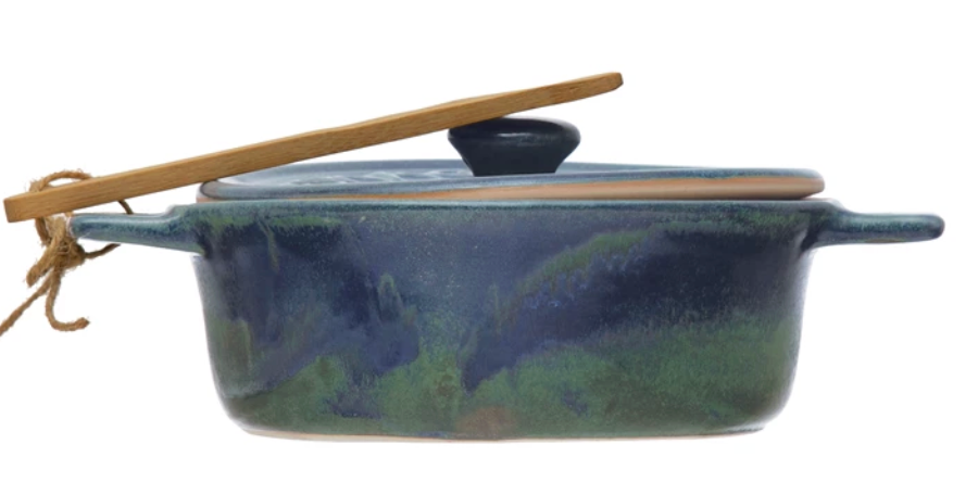 Stoneware Brie Baker w/ bamboo spreader blue