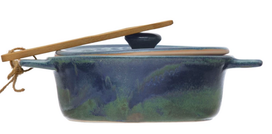 Stoneware Brie Baker w/ bamboo spreader blue