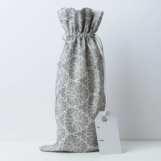 New wing hearth and vine wine bag